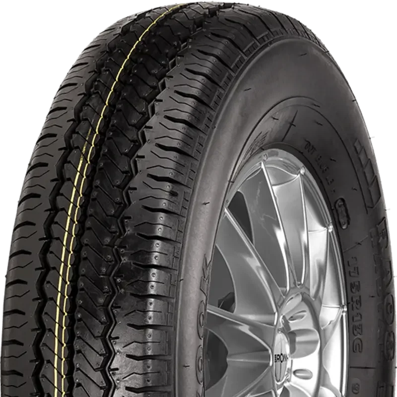 Hankook RA08 215/70 R16 108/106 T